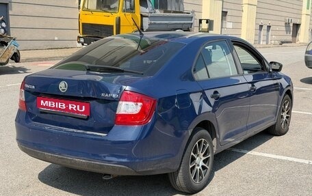 Skoda Rapid I, 2015 год, 500 000 рублей, 5 фотография