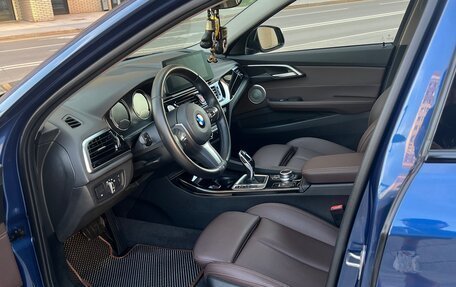 BMW 1 серия, 2021 год, 2 500 000 рублей, 12 фотография