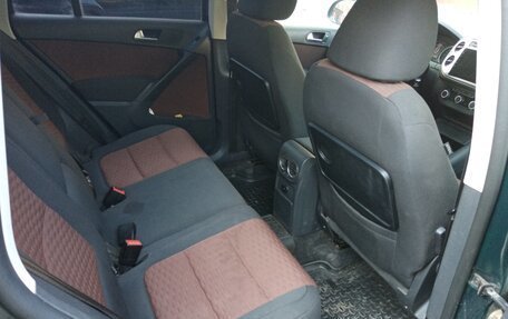 Volkswagen Tiguan I, 2010 год, 995 000 рублей, 10 фотография