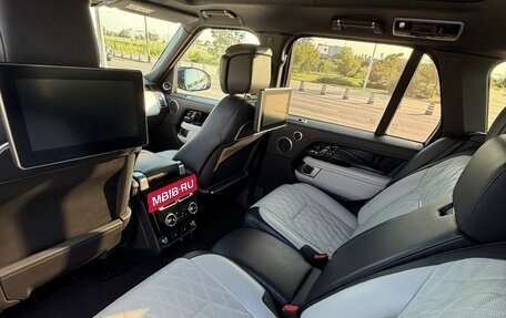 Land Rover Range Rover IV рестайлинг, 2021 год, 11 990 000 рублей, 6 фотография