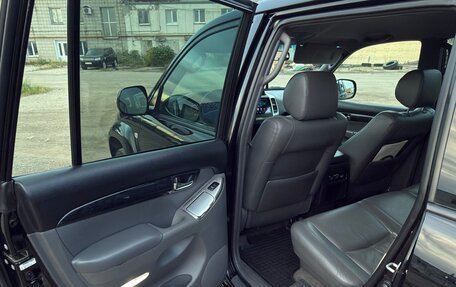 Toyota Land Cruiser Prado 120 рестайлинг, 2007 год, 2 200 000 рублей, 8 фотография