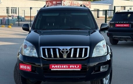 Toyota Land Cruiser Prado 120 рестайлинг, 2007 год, 2 200 000 рублей, 2 фотография