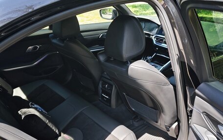 BMW 3 серия, 2021 год, 3 950 000 рублей, 17 фотография