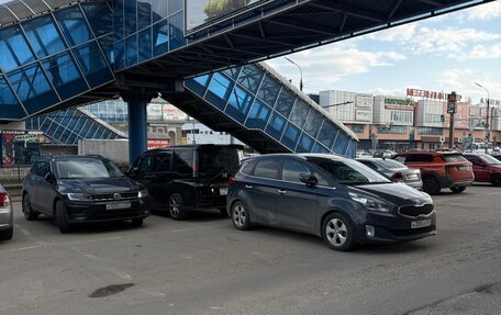 KIA Carens III (RP), 2013 год, 999 000 рублей, 5 фотография