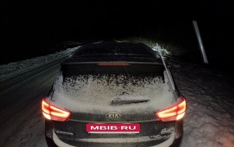 KIA Carens III (RP), 2013 год, 999 000 рублей, 2 фотография