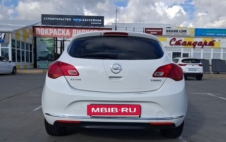 Opel Astra J, 2013 год, 800 000 рублей, 7 фотография