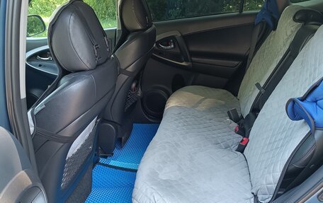 Toyota RAV4, 2011 год, 1 350 000 рублей, 14 фотография
