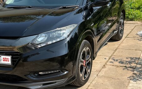 Honda Vezel, 2017 год, 2 150 000 рублей, 4 фотография