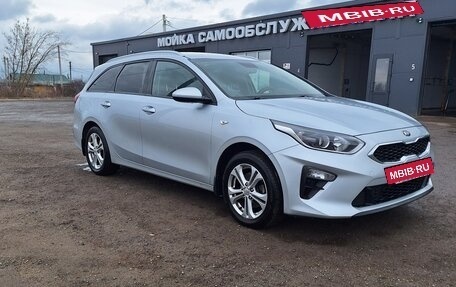 KIA cee'd III, 2019 год, 1 910 000 рублей, 5 фотография