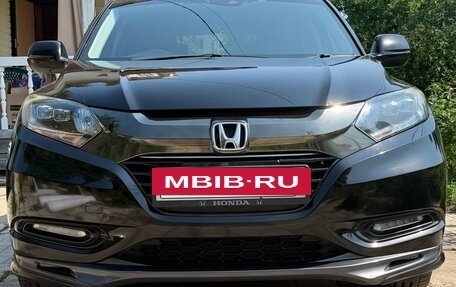 Honda Vezel, 2017 год, 2 150 000 рублей, 3 фотография