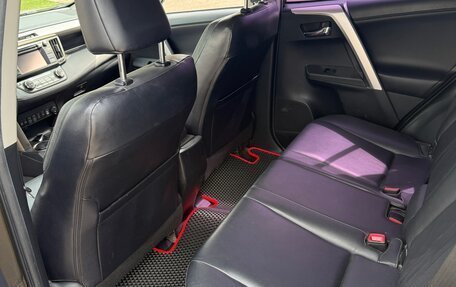 Toyota RAV4, 2013 год, 1 850 000 рублей, 7 фотография