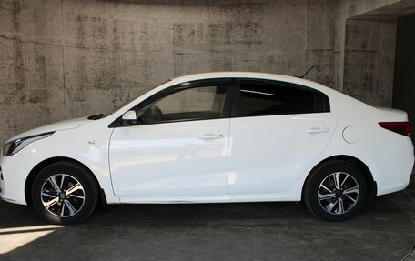 KIA Rio IV, 2019 год, 1 419 000 рублей, 4 фотография