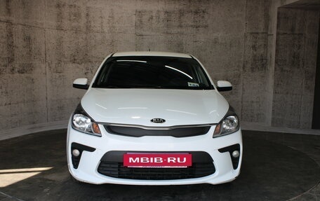 KIA Rio IV, 2019 год, 1 419 000 рублей, 2 фотография