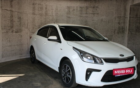 KIA Rio IV, 2019 год, 1 419 000 рублей, 3 фотография