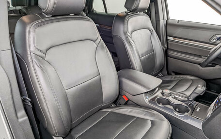 Ford Explorer VI, 2018 год, 3 725 000 рублей, 24 фотография