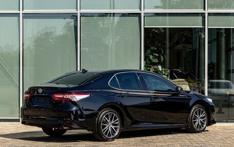 Toyota Camry, 2021 год, 3 095 000 рублей, 6 фотография