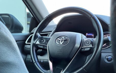 Toyota Camry, 2018 год, 2 660 000 рублей, 11 фотография