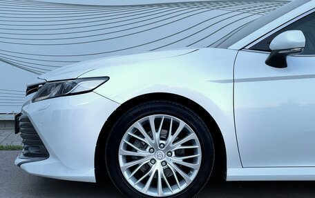 Toyota Camry, 2018 год, 2 660 000 рублей, 2 фотография