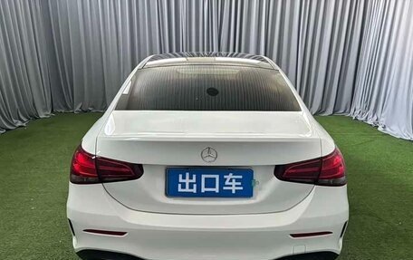 Mercedes-Benz A-Класс, 2022 год, 1 890 000 рублей, 6 фотография