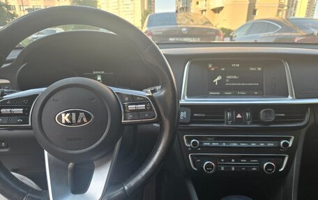 KIA Optima IV, 2018 год, 1 600 000 рублей, 2 фотография
