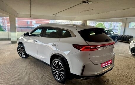 CheryExeed TXL, 2023 год, 2 990 000 рублей, 4 фотография