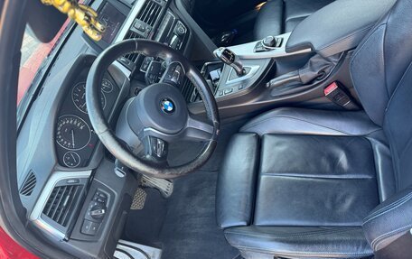 BMW 3 серия, 2018 год, 2 600 000 рублей, 10 фотография