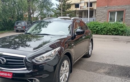 Infiniti QX70, 2016 год, 2 800 000 рублей, 1 фотография