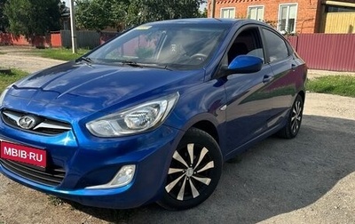 Hyundai Solaris II рестайлинг, 2011 год, 650 000 рублей, 1 фотография