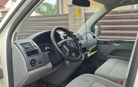 Volkswagen Transporter T5 рестайлинг, 2007 год, 750 000 рублей, 3 фотография