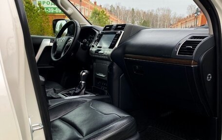 Toyota Land Cruiser Prado 150 рестайлинг 2, 2019 год, 5 195 000 рублей, 8 фотография