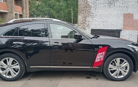 Infiniti QX70, 2016 год, 2 800 000 рублей, 3 фотография