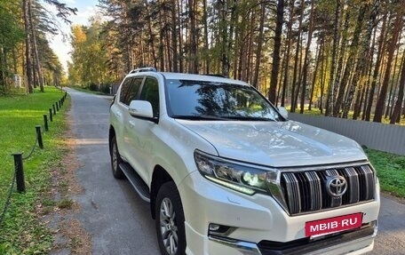 Toyota Land Cruiser Prado 150 рестайлинг 2, 2019 год, 5 195 000 рублей, 4 фотография