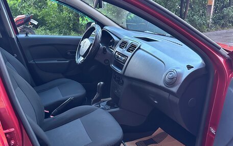 Renault Logan II, 2015 год, 630 000 рублей, 9 фотография