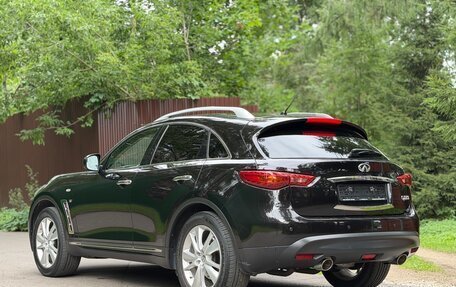 Infiniti QX70, 2017 год, 2 975 000 рублей, 4 фотография