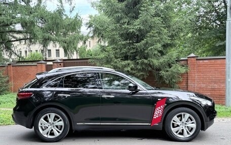 Infiniti QX70, 2017 год, 2 975 000 рублей, 7 фотография
