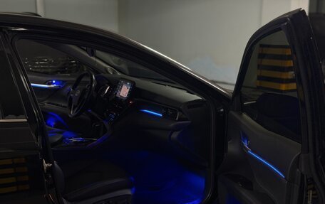 Toyota Camry, 2021 год, 3 340 000 рублей, 8 фотография