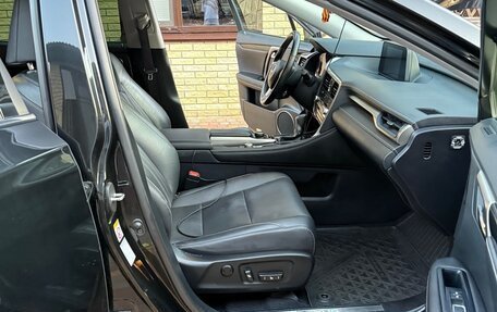 Lexus RX IV рестайлинг, 2016 год, 3 500 000 рублей, 10 фотография