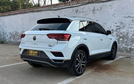 Volkswagen T-Roc I, 2022 год, 2 570 000 рублей, 4 фотография