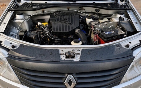Renault Logan I, 2012 год, 540 000 рублей, 2 фотография