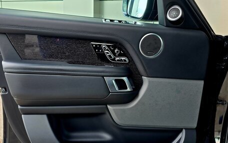 Land Rover Range Rover IV рестайлинг, 2021 год, 8 700 000 рублей, 7 фотография