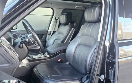 Land Rover Range Rover IV рестайлинг, 2021 год, 8 700 000 рублей, 9 фотография