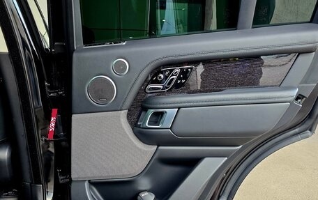 Land Rover Range Rover IV рестайлинг, 2021 год, 8 700 000 рублей, 21 фотография