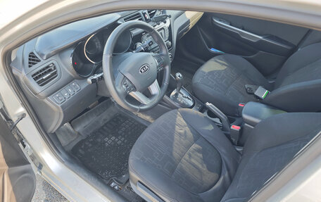 KIA Rio III рестайлинг, 2012 год, 800 000 рублей, 7 фотография