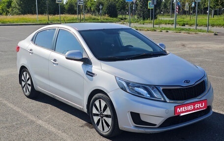 KIA Rio III рестайлинг, 2012 год, 800 000 рублей, 2 фотография