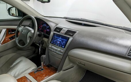 Toyota Camry, 2010 год, 1 150 000 рублей, 20 фотография