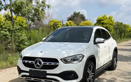 Mercedes-Benz GLA, 2022 год, 2 670 000 рублей, 3 фотография