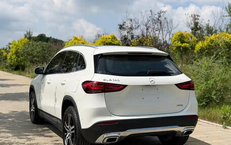 Mercedes-Benz GLA, 2022 год, 2 670 000 рублей, 4 фотография