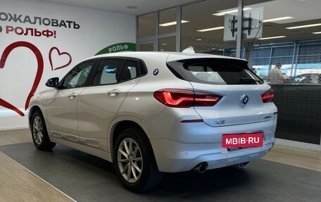 BMW X2, 2019 год, 2 640 000 рублей, 7 фотография