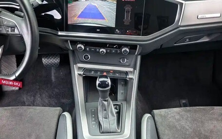 Audi Q3, 2022 год, 2 400 000 рублей, 13 фотография