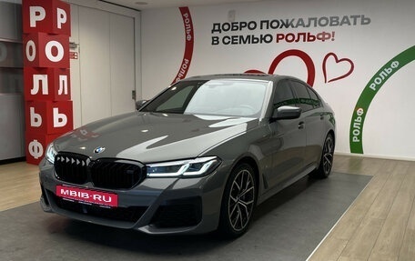 BMW 5 серия, 2020 год, 4 800 000 рублей, 2 фотография